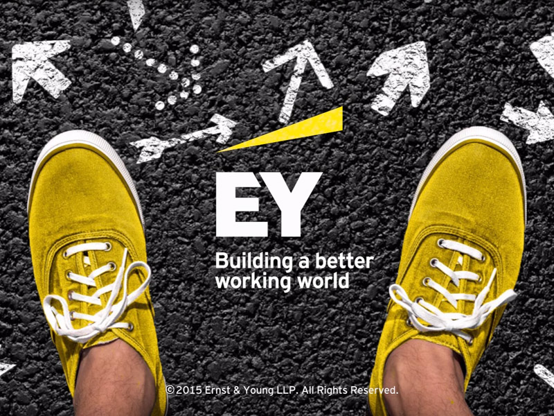 Logo de EY.